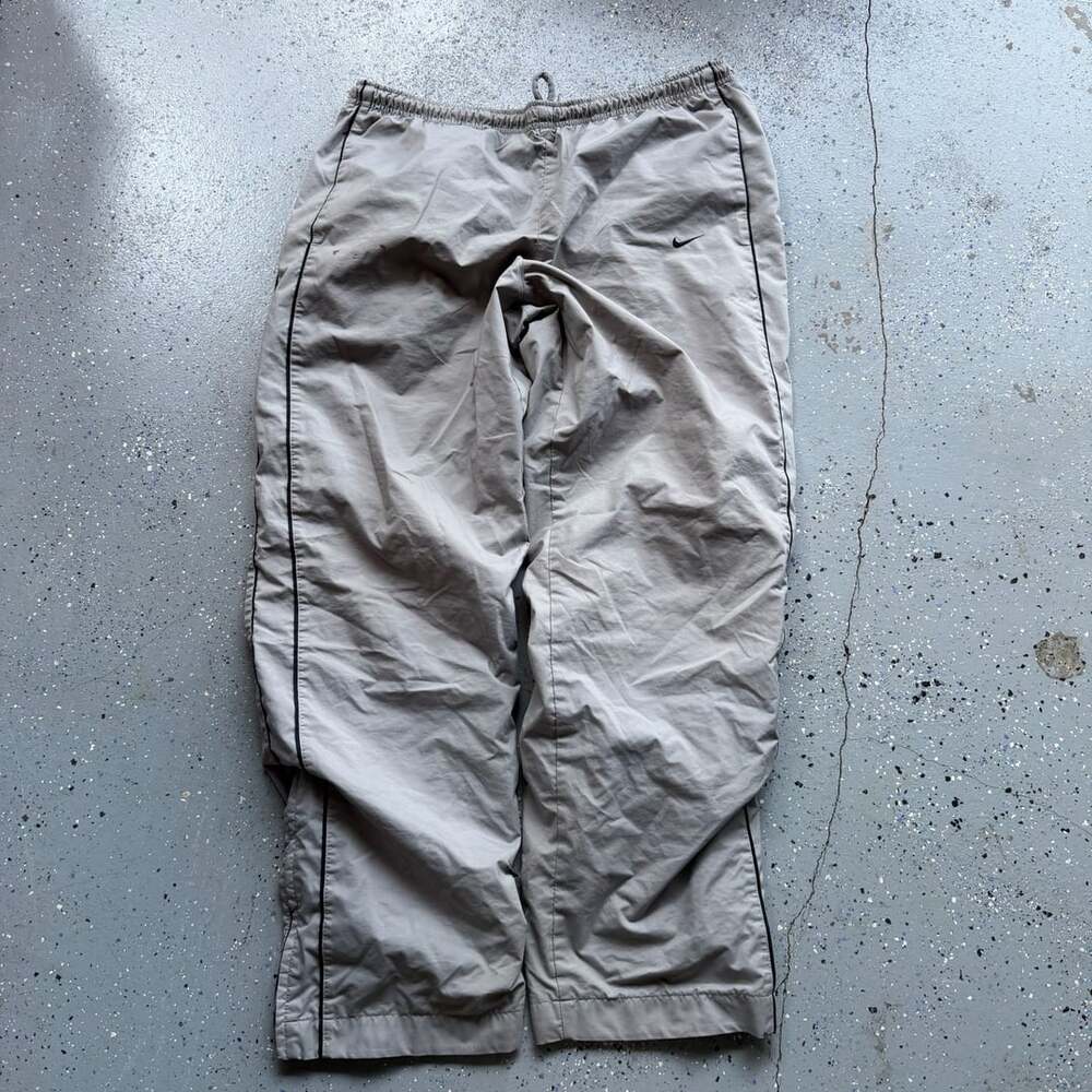 Nike Vintage Track Pants Size M Gray